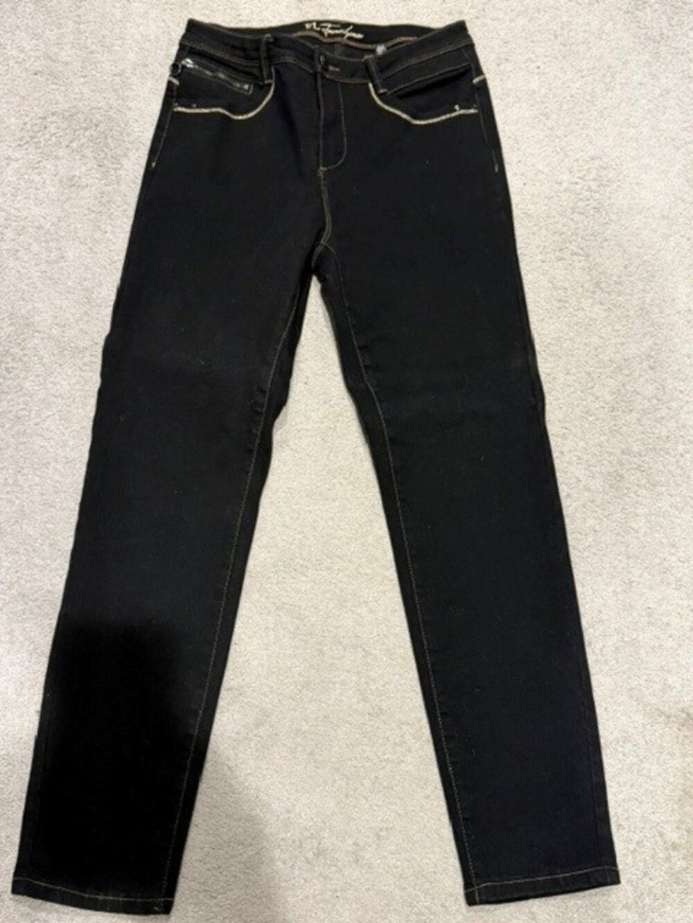 Frank Lyman Womens Jeans - Medium
